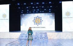 Президент Фонда Гейдара Алиева Мехрибан Алиева приняла участие в традиционном празднестве для детей (ФОТО)