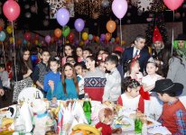 Президент Фонда Гейдара Алиева Мехрибан Алиева приняла участие в традиционном празднестве для детей (ФОТО)