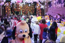 Новогоднее шоу с героями, конкурсами и дискотекой в Buta Palace (ФОТО)