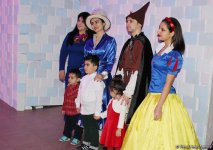 Новогоднее шоу с героями, конкурсами и дискотекой в Buta Palace (ФОТО)