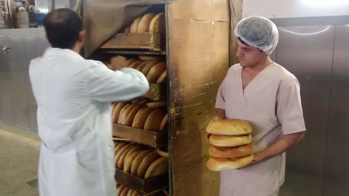 Крупный производитель хлеба в Азербайджане готовится вдвое увеличить объемы продукции