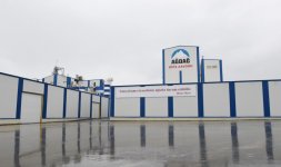 Президент Азербайджана принял участие  в открытии гипсового завода "Yeni Ağdağ" (ФОТО)