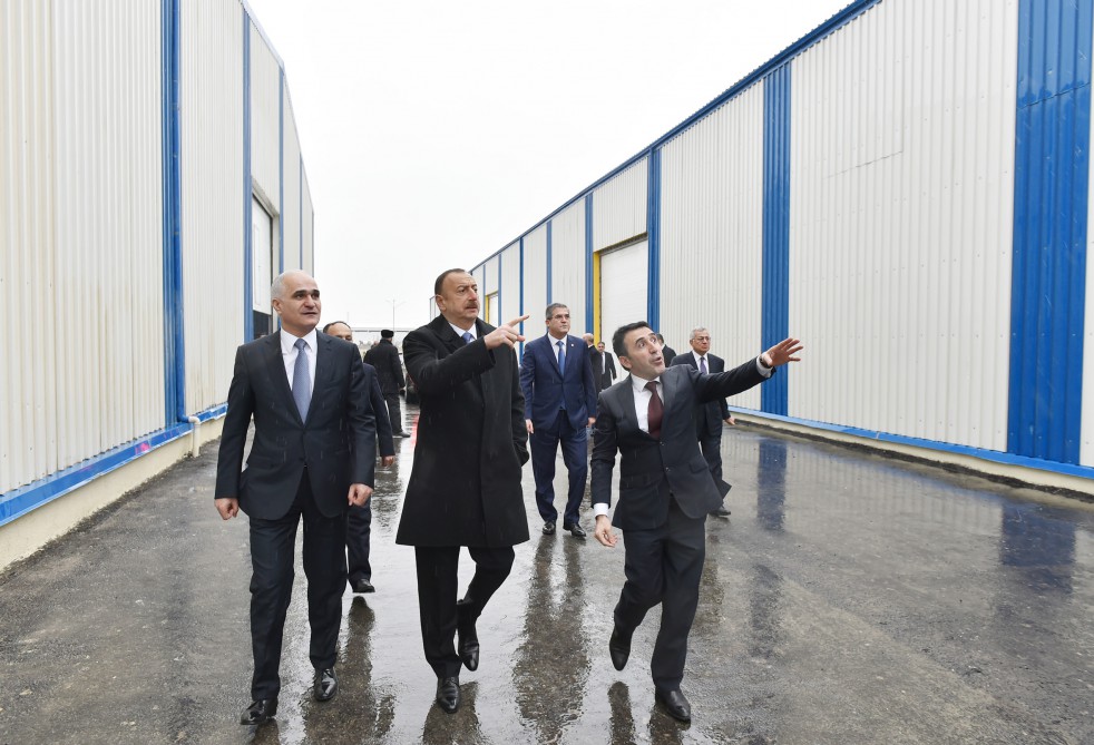 Президент Азербайджана принял участие  в открытии гипсового завода "Yeni Ağdağ" (ФОТО)