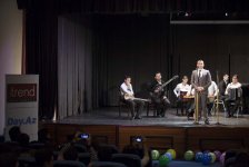 Азербайджанские студенты удостоены почетных дипломов (ФОТО)