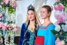 Мост дружбы Азербайджан–Россия: лучшие работы выставят в Госдуме (ФОТО)