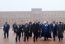 President Aliyev visits Imamzade religious complex in Ganja