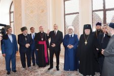 President Aliyev visits Imamzade religious complex in Ganja