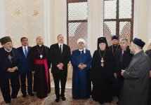 President Aliyev visits Imamzade religious complex in Ganja