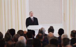 President Aliyev visits Imamzade religious complex in Ganja