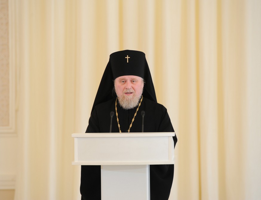 President Aliyev visits Imamzade religious complex in Ganja