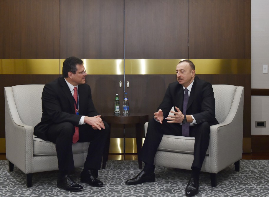 Azerbaijani president receives EU Commission Vice-President for Energy Union