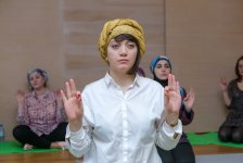 Азербайджанские мамы очистили подсознание (ФОТО)