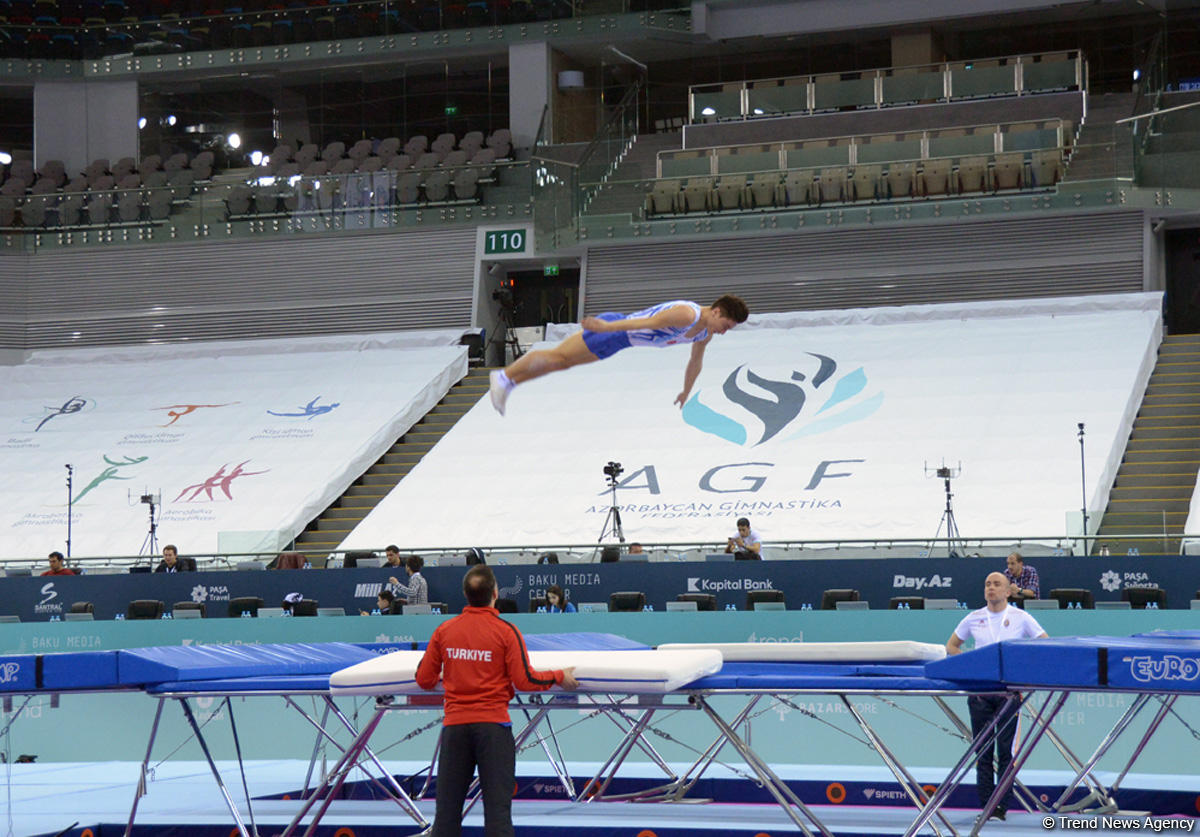 Podium training of FIG World Cup trampoline gymnasts starts in Baku (PHOTO)