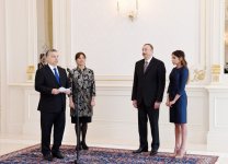 Первая леди Азербайджана Мехрибан Алиева награждена высшим орденом Венгрии (ФОТО)