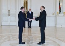 Президент Ильхам Алиев принял верительные грамоты нового посла Молдовы