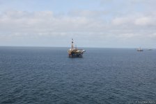 SOCAR сдала в эксплуатацию новую платформу на Каспии (ФОТО)