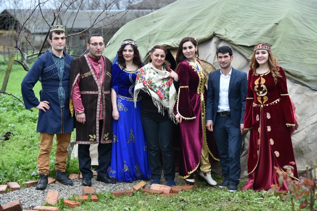 Азербайджан объединил народы мира - фестиваль фольклора "Tərəkəmə Çərşənbəsi" (ФОТО)