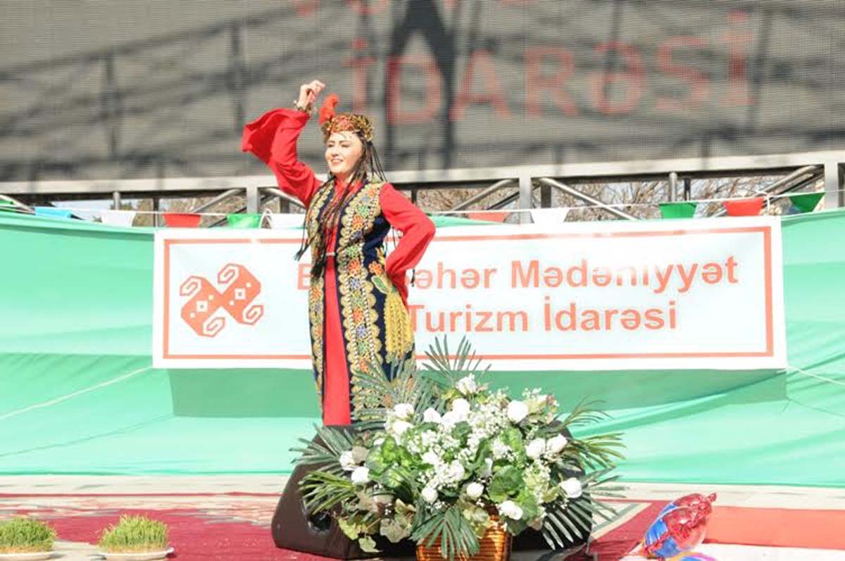 Как азербайджанские звезды отметили праздник Новруз (ФОТО)