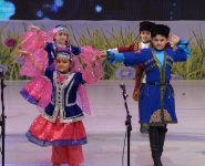 Бахар гызы, Кёса и Кечал поздравили детей с праздником Новруз (ФОТО)