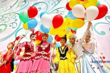 Азербайджанская певица выступила на праздновании 1000-летия Алматы (ФОТО)