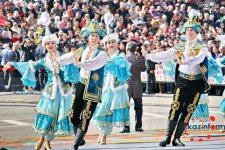 Азербайджанская певица выступила на праздновании 1000-летия Алматы (ФОТО)