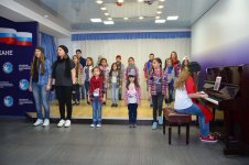 Подарок азербайджанским зрителям от актеров московского театра (ФОТО)