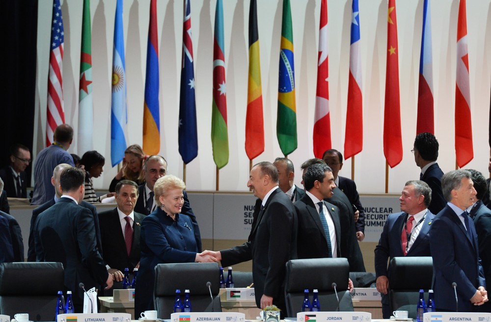 Azerbaijani president participates in 4th Nuclear Security Summit Opening Plenary (PHOTO)