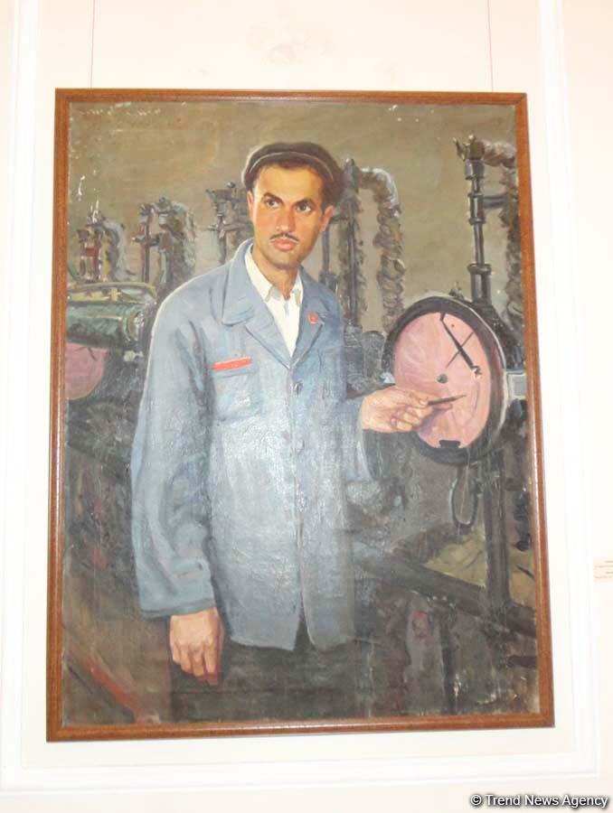Рядовые труженики в картинах Джахангира Рустамова (ФОТО)