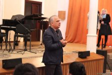 Деятели культуры провели акцию в поддержку Президента Азербайджана и Вооруженных сил (ФОТО)