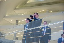 Председатель правительства России посетил Центр Гейдара Алиева (ФОТО)