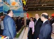Президент Азербайджана и его супруга ознакомились с XV Азербайджанской Международной выставкой туризма и путешествий – «AITF-2016»