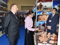 Президент Азербайджана и его супруга ознакомились с XV Азербайджанской Международной выставкой туризма и путешествий – «AITF-2016»
