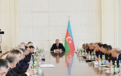 Под председательством Президента Азербайджана прошло заседание Кабмина по итогам социально-экономического развития в I квартале