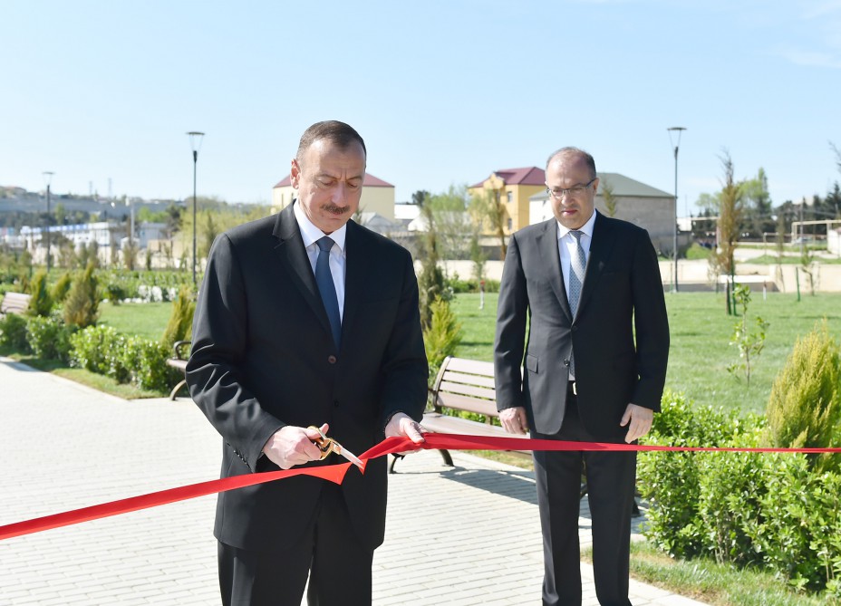 Azerbaijani president attends opening of new metro stations in Baku