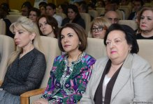 В Баку прошло мероприятие, посвященное 93-й годовщине со дня рождения академика Зарифы Алиевой  (ФОТО)