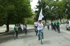 Здоровый транспорт = Здоровая молодежь: велопробег в Гяндже (ФОТО)