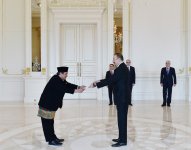 Президент Ильхам Алиев принял верительные грамоты нового посла Индонезии