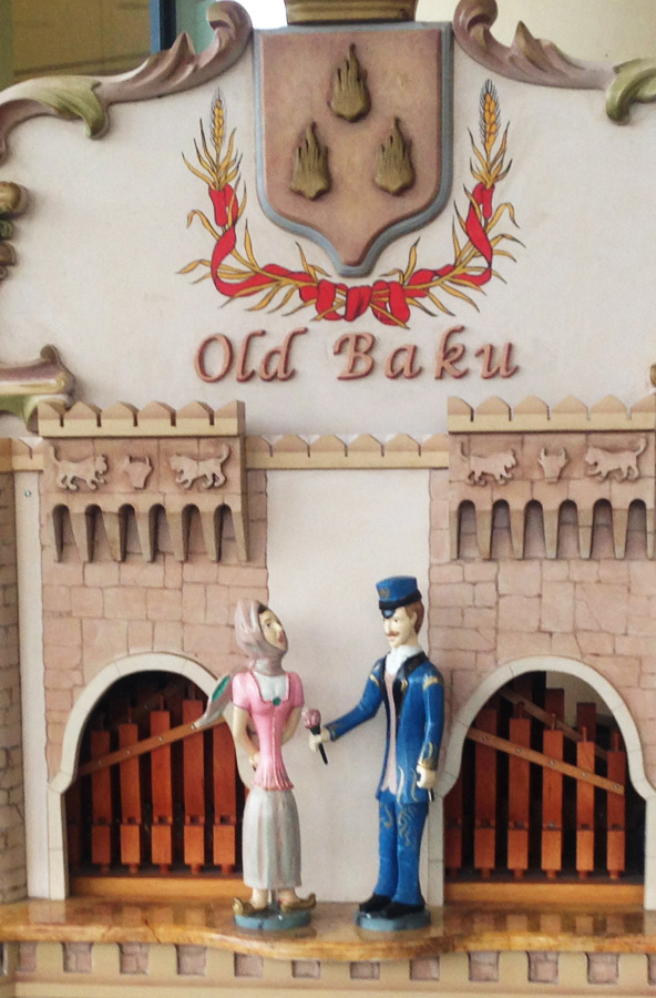 Уникальный орган Old Baku на бакинской улице (ВИДЕО, ФОТО)