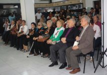 "Живём и помним!": выставка фотографий, наградных документов и писем фронтовиков (ФОТО)