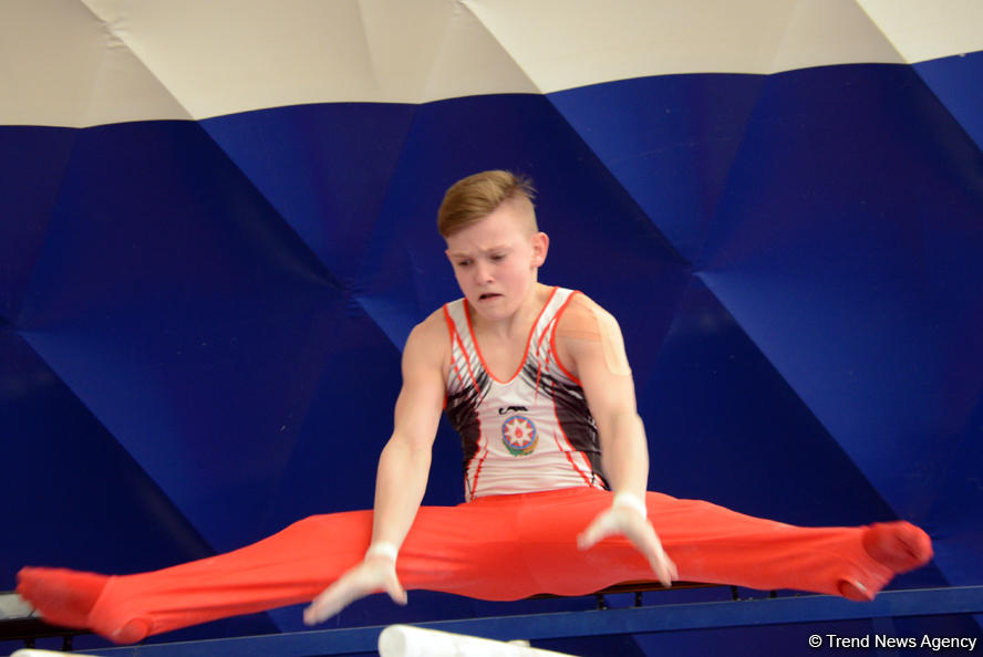 В Баку стартовали первенство Азербайджана и чемпионат Баку по спортивной гимнастике (ФОТО)