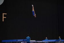 Стартовал второй день соревнований чемпионата Азербайджана и первенства Баку по прыжкам на батуте (ФОТО)