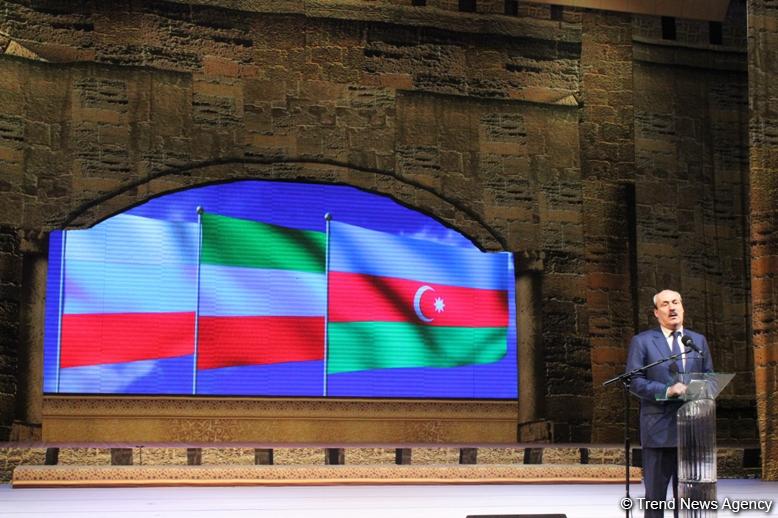Дни Дагестана в Азербайджане – выставка, потрясающий концерт, овации зрителей  (ФОТО)