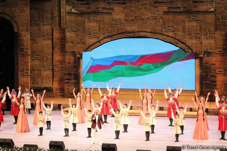 Дни Дагестана в Азербайджане – выставка, потрясающий концерт, овации зрителей  (ФОТО)
