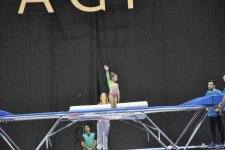 Стартовал заключительный день соревнований чемпионата Азербайджана и первенства Баку по прыжкам на батуте и тамблингу (ФОТО)