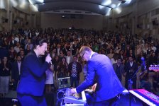 Акустика Антона Беляева и Therr Maitz в вечернем Баку (ФОТО)