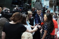 Вице-президент Фонда Гейдара Алиева Лейла Алиева приняла участие в  церемонии презентации бронзовой скульптуры Полада Бюльбюльоглу (ФОТО)