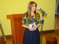 Выставка усовершенствованных музыкальных инструментов в Баку (ФОТО)