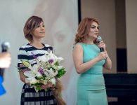Ройа Айхан выступила с концертом: овации, цветы и селфи (ФОТО)