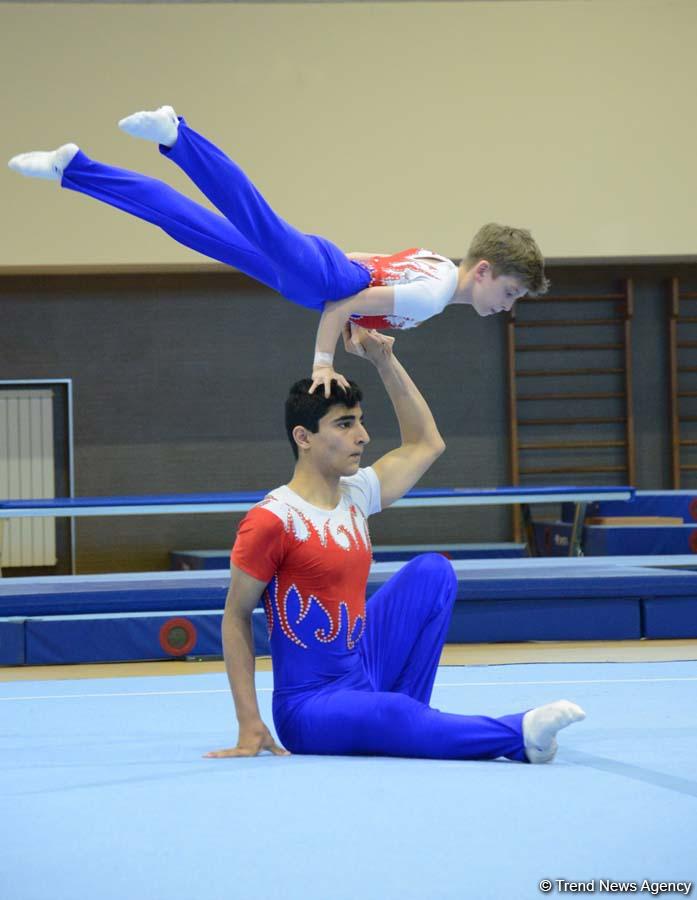 Азербайджанские акробаты выиграли медали на турнире в России