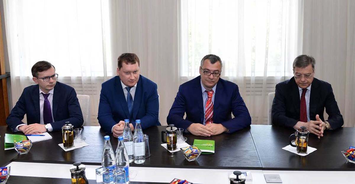 Замглавы Россотрудничества посетил Азербайджан (ФОТО)